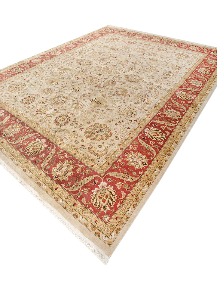 gulmarg ivory silk hand knotted Rug - FloorShot