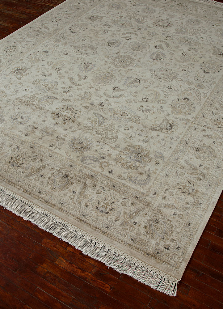 gulmarg ivory silk hand knotted Rug - FloorShot