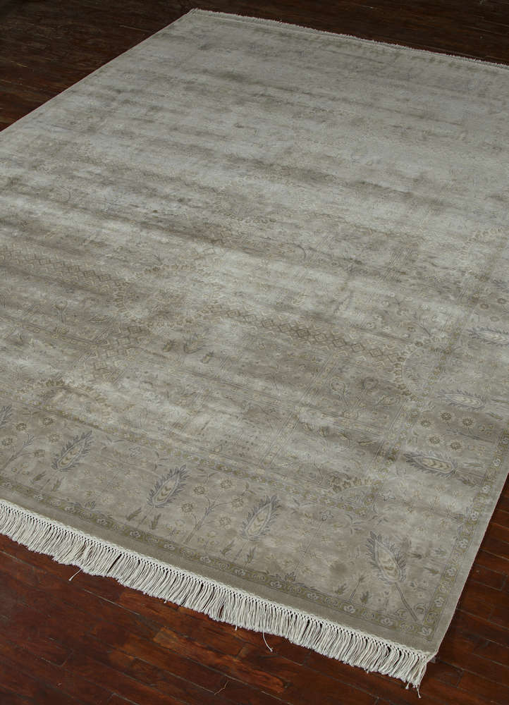 gulmarg grey and black silk hand knotted Rug - FloorShot