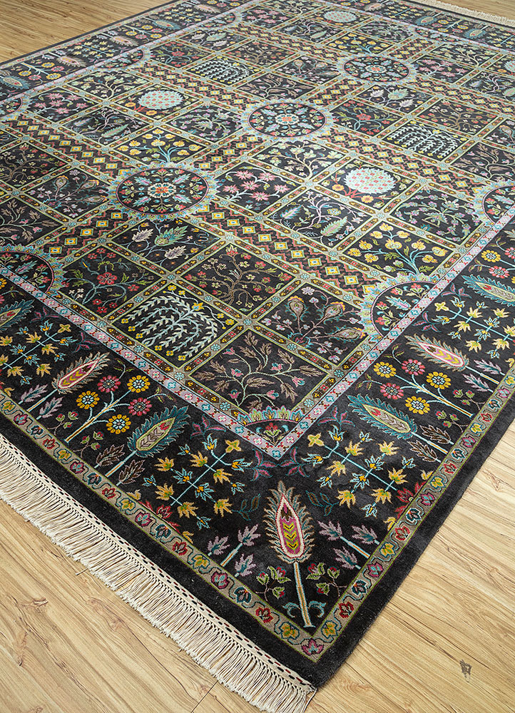 gulmarg grey and black wool hand knotted Rug - FloorShot