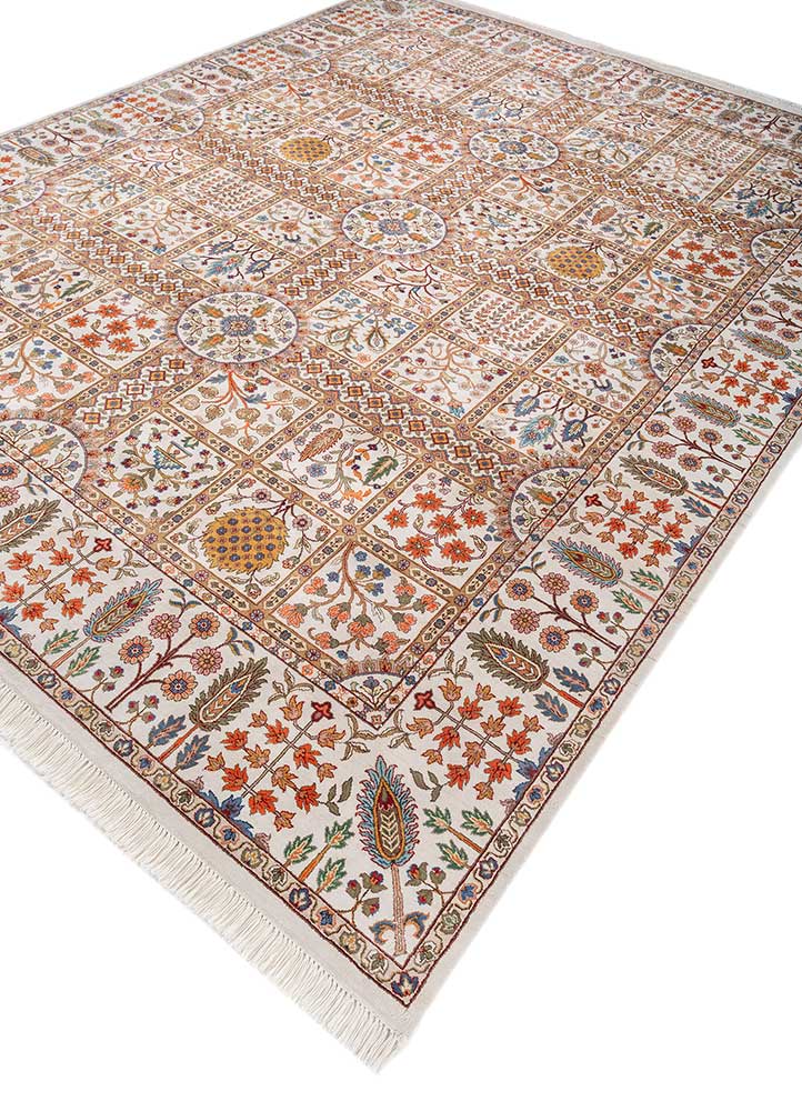 gulmarg ivory silk hand knotted Rug - FloorShot