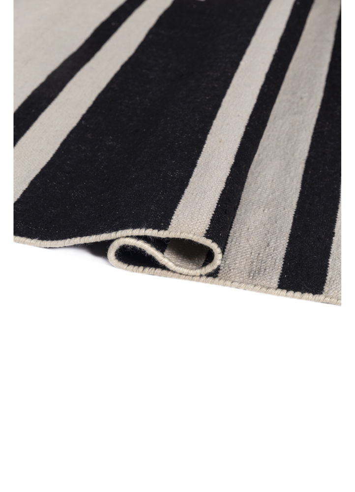 indusbar grey and black wool flat weaves Rug - FloorShot