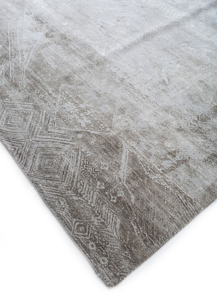 weaver art reserve grey and black wool and silk hand knotted Rug - FloorShot