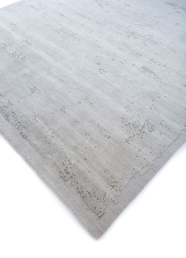 urban pause by kavi ivory wool and silk hand knotted Rug - FloorShot
