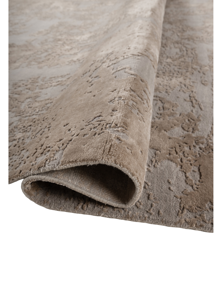 project error by kavi grey and black wool and bamboo silk hand knotted Rug - FloorShot