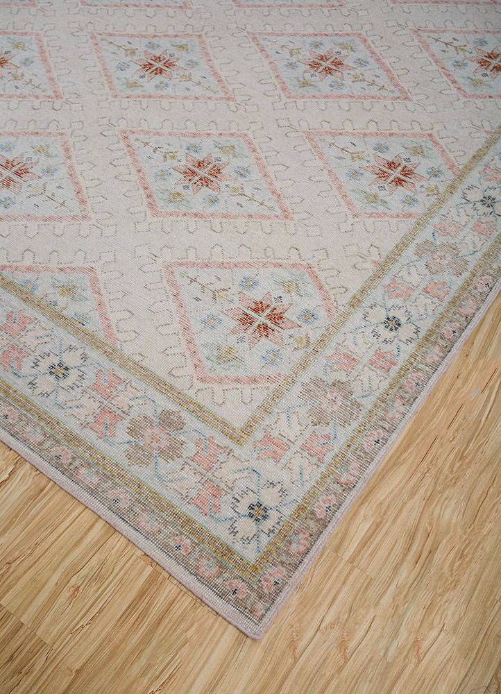 erbe ivory wool hand knotted Rug - FloorShot
