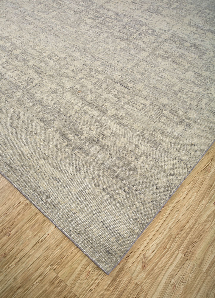 erbe grey and black wool hand knotted Rug - FloorShot