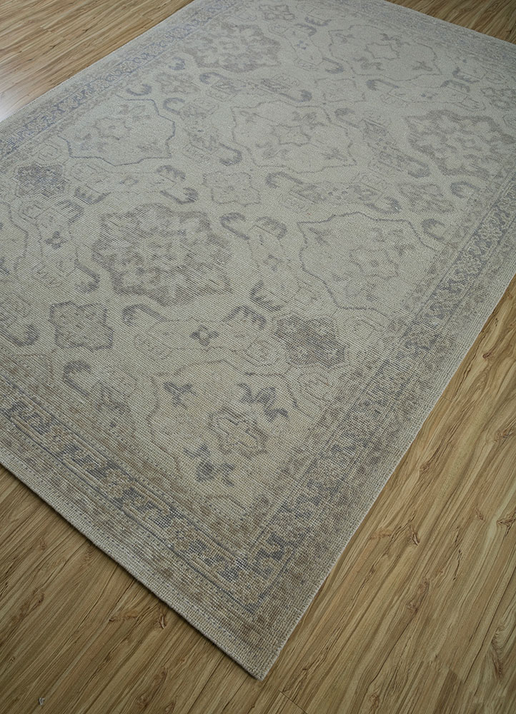 erbe ivory wool hand knotted Rug - FloorShot