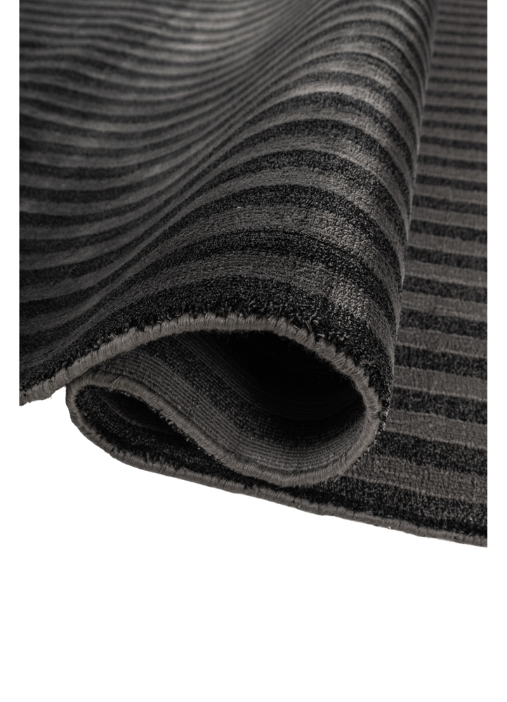 tesoro grey and black acrylic hand loom Rug - FloorShot