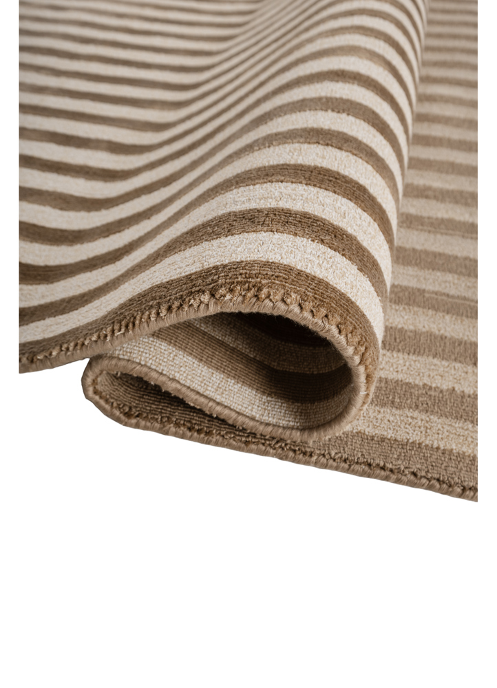 tesoro beige and brown acrylic hand loom Rug - FloorShot