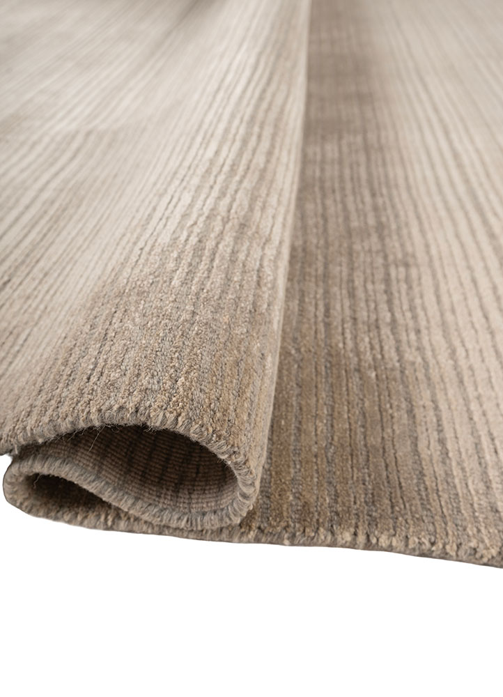 basis ivory wool and bamboo silk hand loom Rug - FloorShot