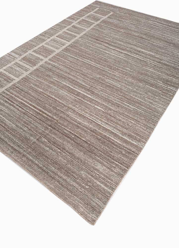 saga grey and black wool hand loom Rug - FloorShot