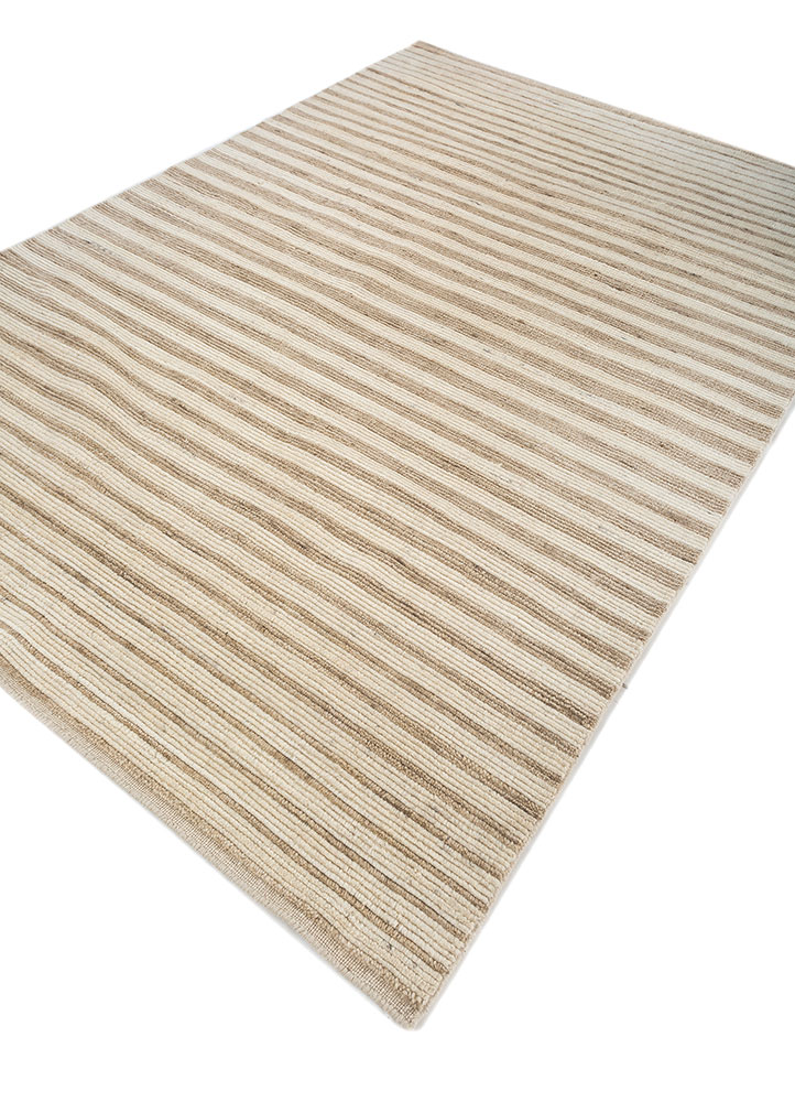saga ivory wool hand loom Rug - FloorShot
