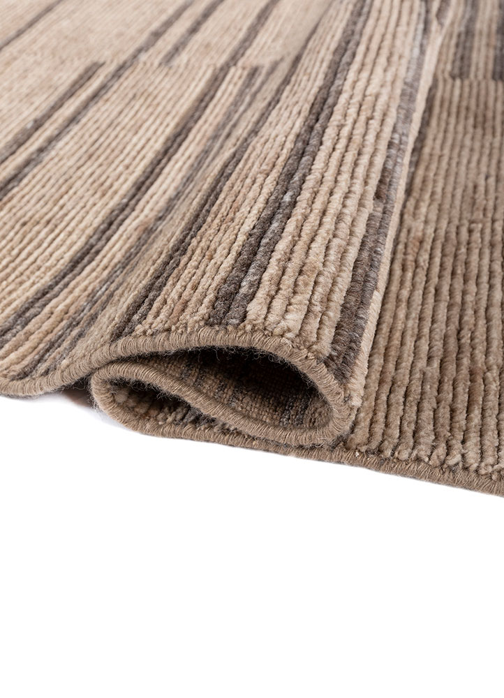 saga beige and brown wool hand loom Rug - FloorShot