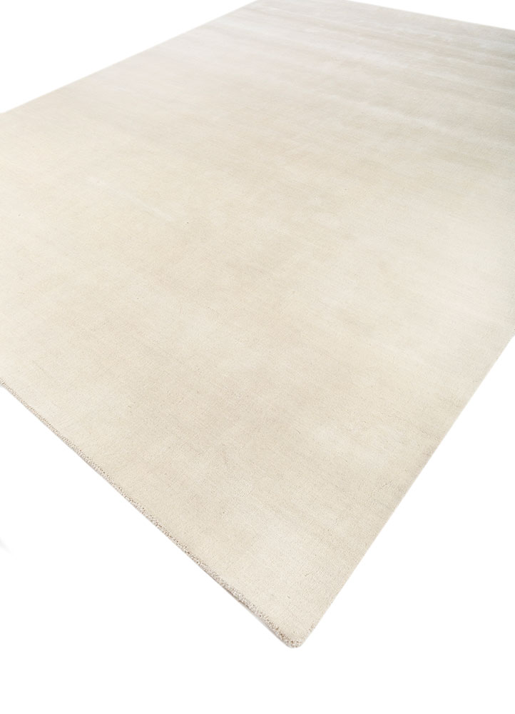 saga ivory wool hand loom Rug - FloorShot