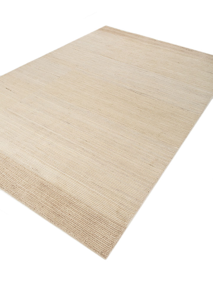 saga ivory wool hand loom Rug - FloorShot