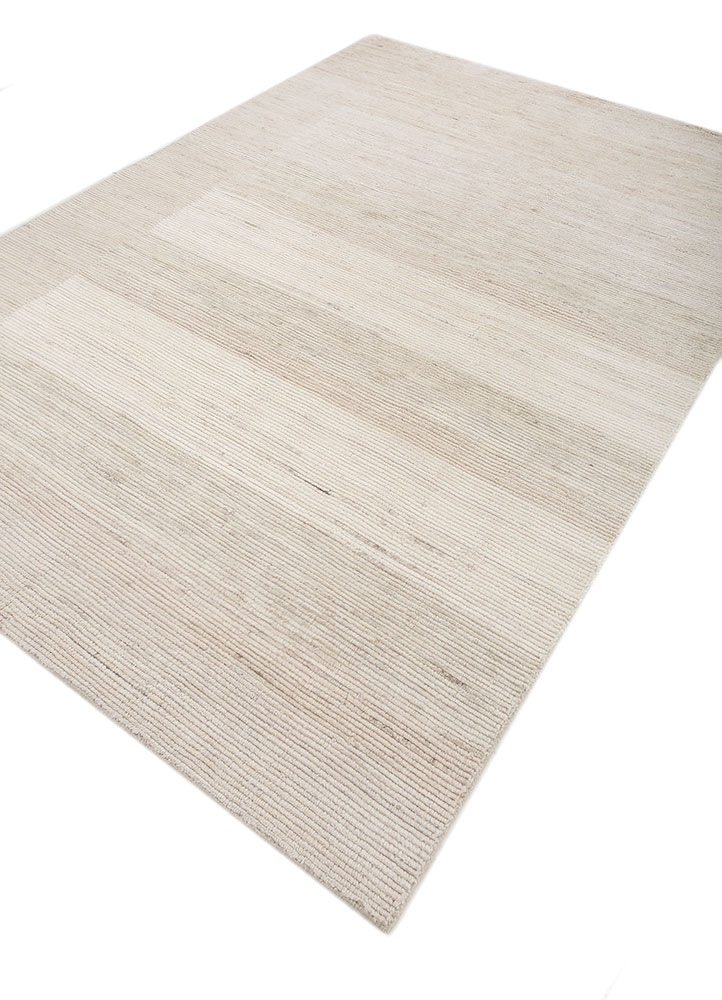 saga ivory wool hand loom Rug - FloorShot