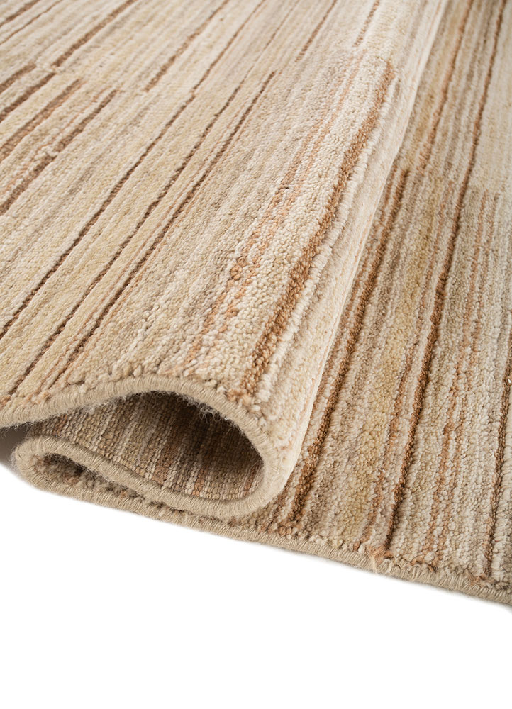 saga gold wool hand loom Rug - FloorShot