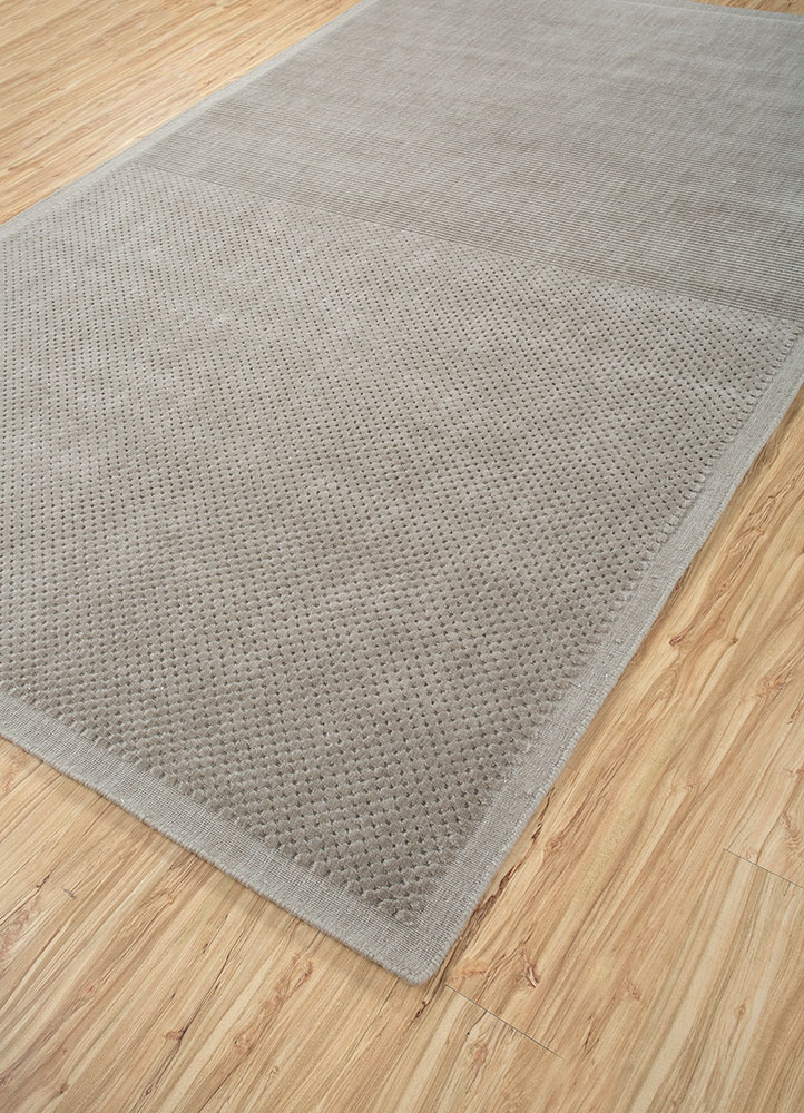 saga grey and black wool hand loom Rug - FloorShot