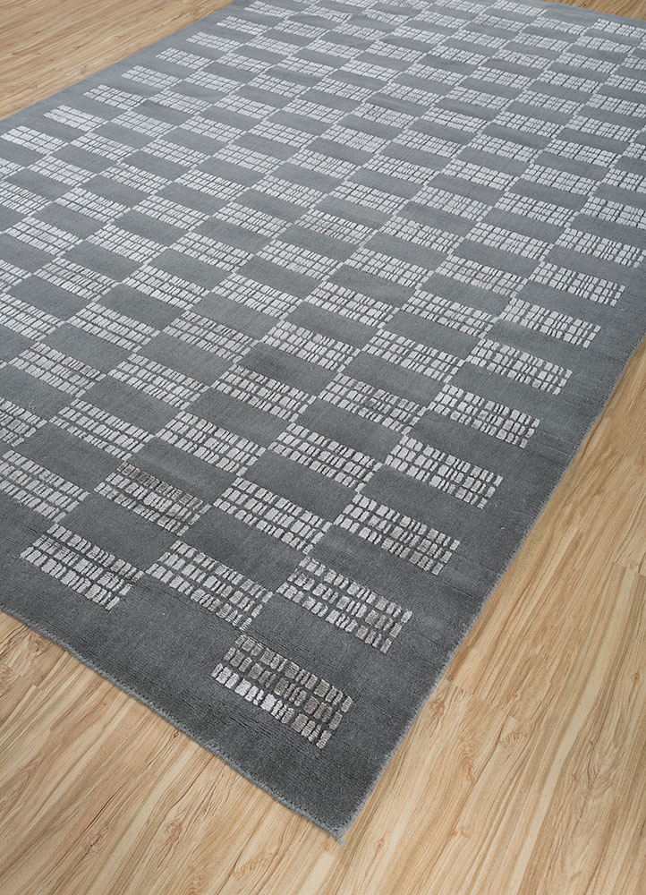 basis grey and black wool and viscose hand loom Rug - FloorShot