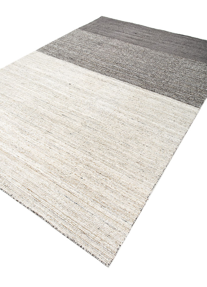 saga red and orange wool and viscose hand loom Rug - FloorShot