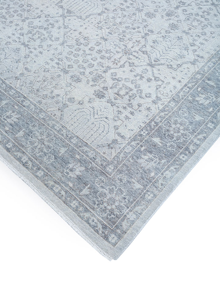 erbe grey and black wool hand knotted Rug - FloorShot