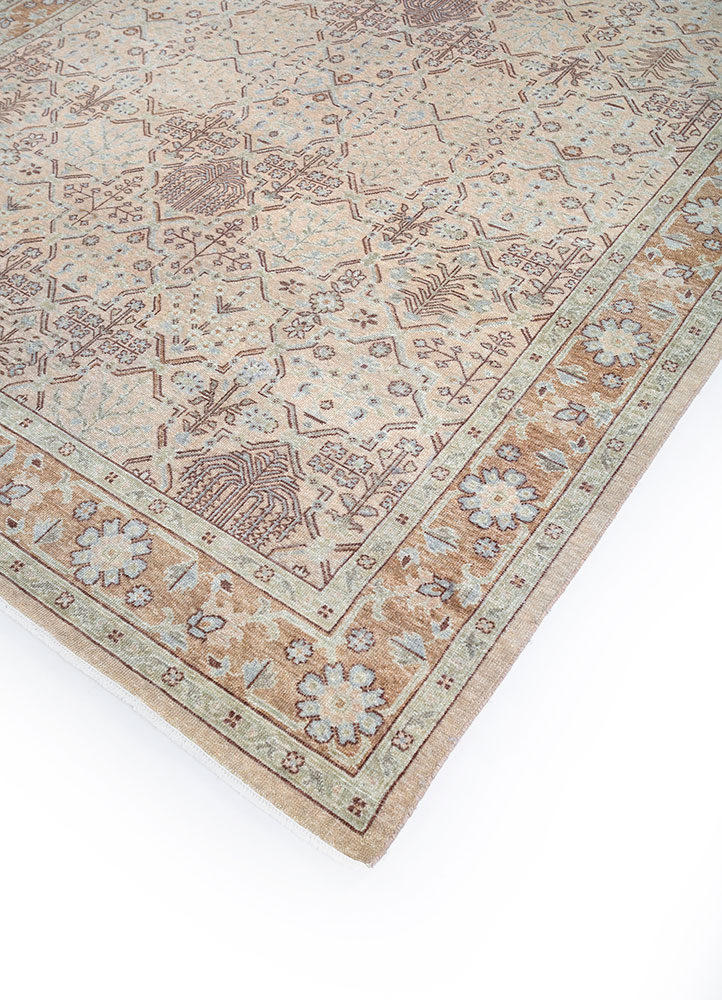 erbe beige and brown wool hand knotted Rug - FloorShot