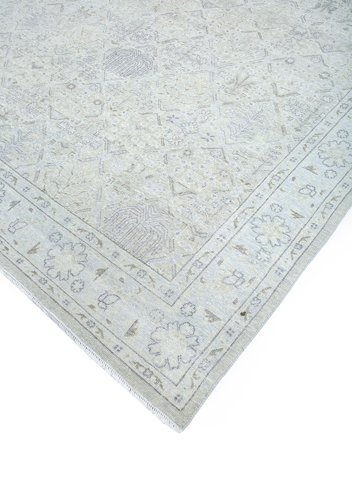 erbe grey and black wool hand knotted Rug - FloorShot