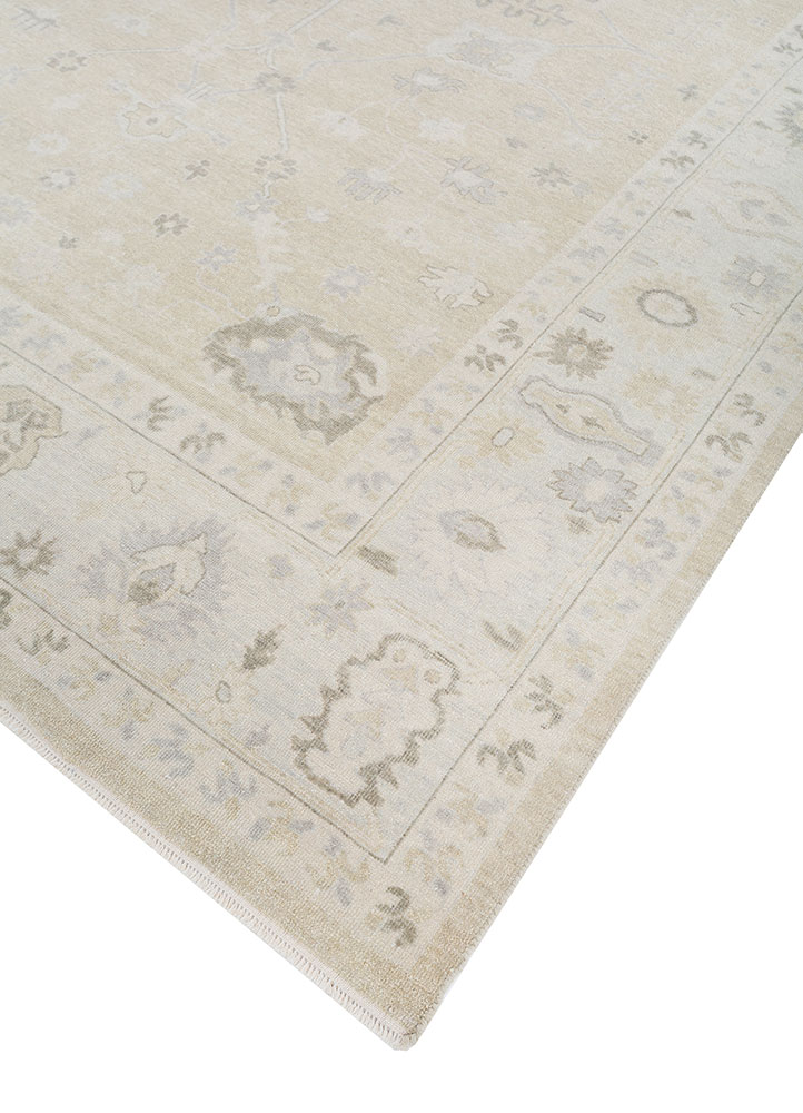 erbe beige and brown wool hand knotted Rug - FloorShot