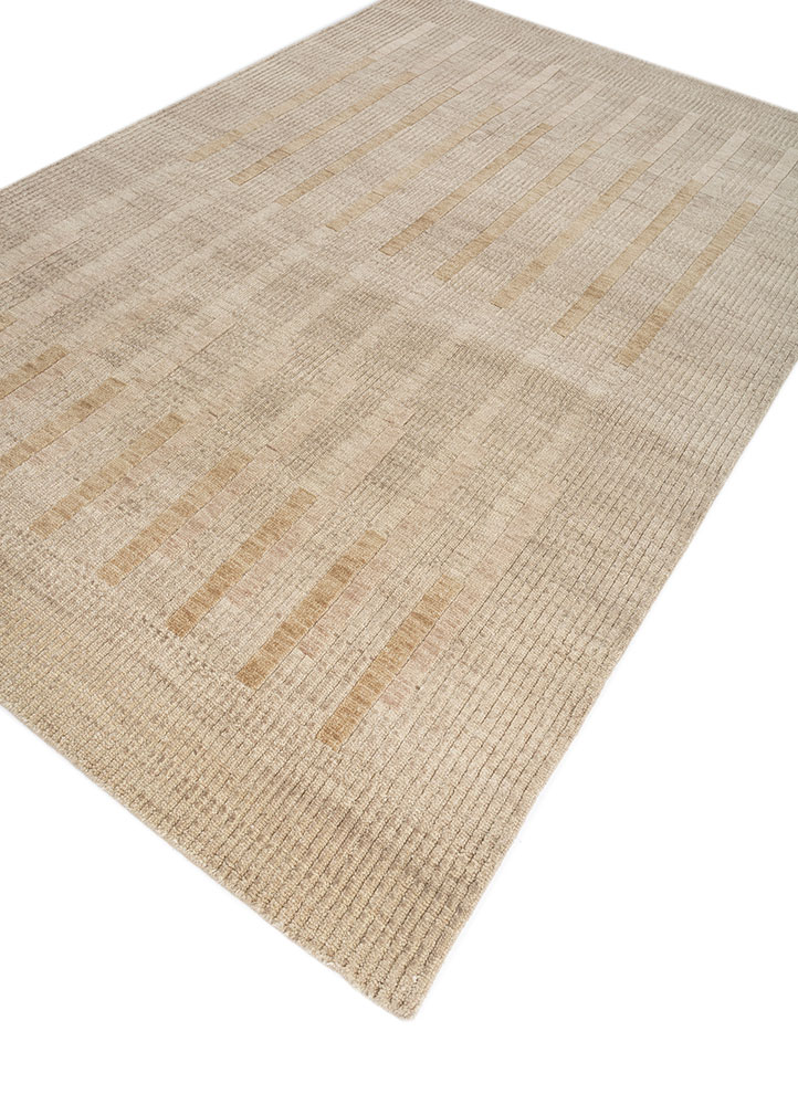 manifest ivory wool hand knotted Rug - FloorShot