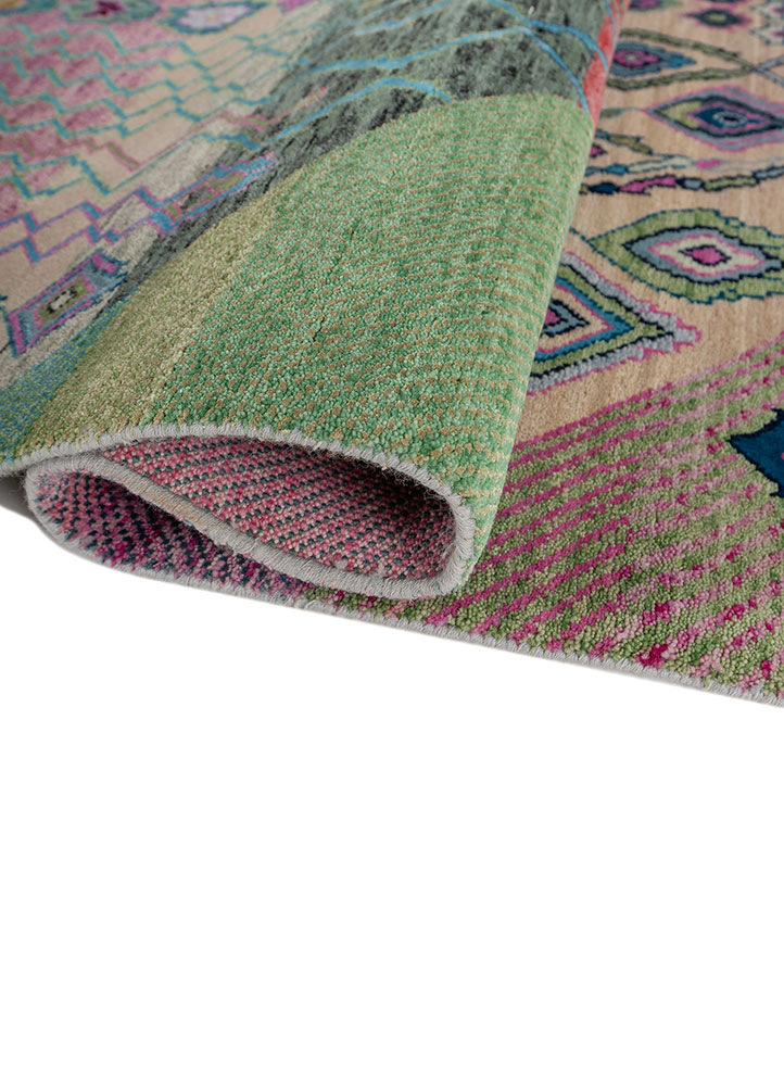 manchaha gold wool and bamboo silk hand knotted Rug - FloorShot