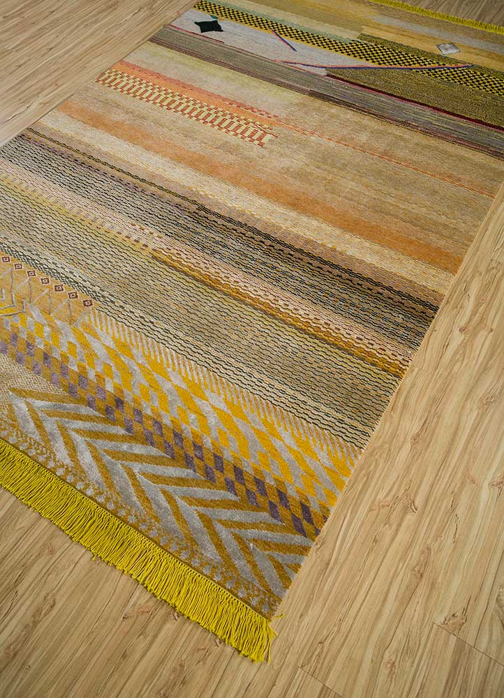 manchaha gold wool and bamboo silk hand knotted Rug - FloorShot