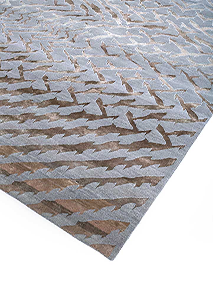 manchaha grey and black wool and bamboo silk hand knotted Rug - FloorShot