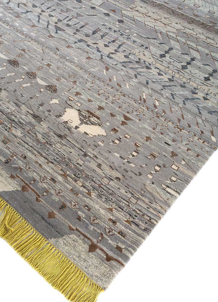 manchaha grey and black wool and bamboo silk hand knotted Rug - FloorShot