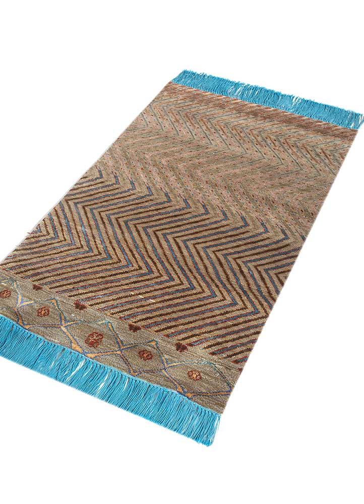 manchaha red and orange wool and bamboo silk hand knotted Rug - FloorShot