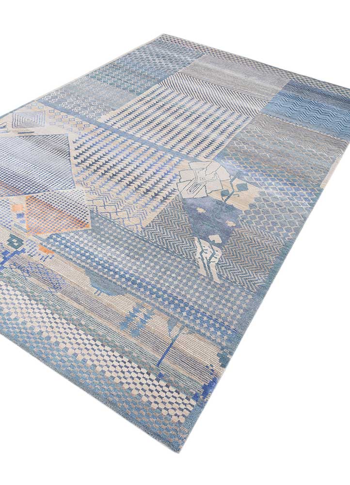 manchaha grey and black wool and bamboo silk hand knotted Rug - FloorShot