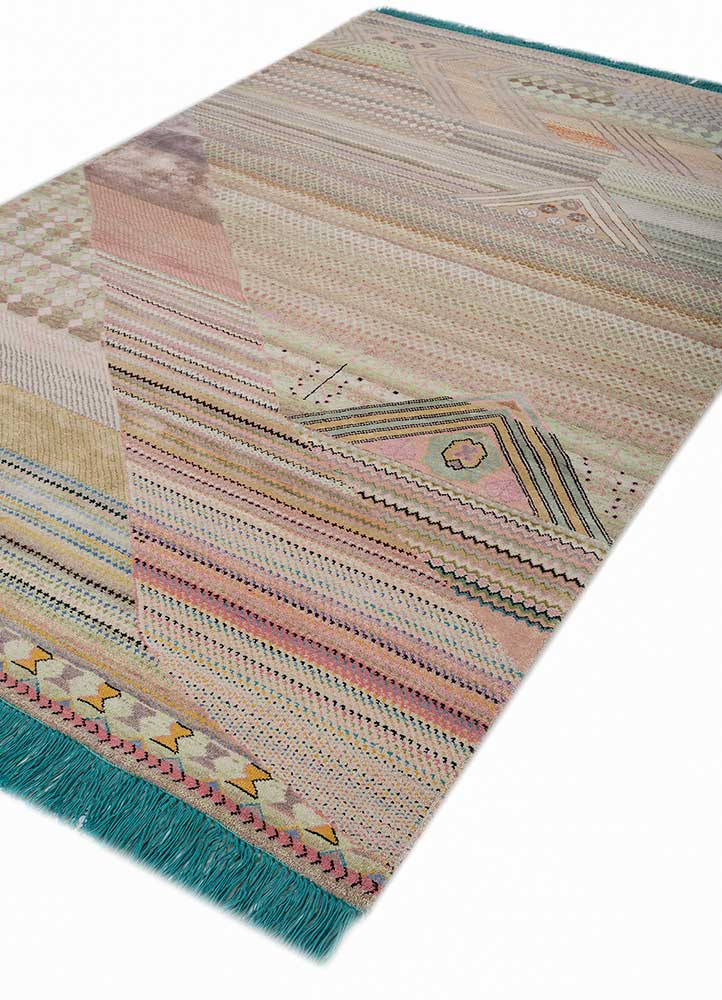 manchaha grey and black wool and bamboo silk hand knotted Rug - FloorShot
