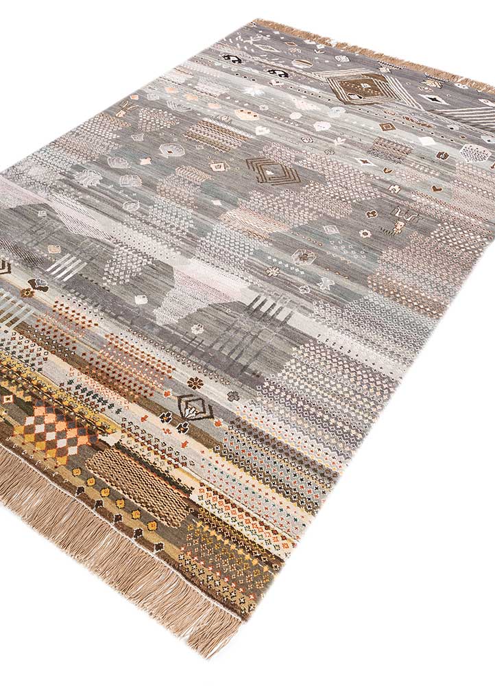 manchaha grey and black wool and bamboo silk hand knotted Rug - FloorShot