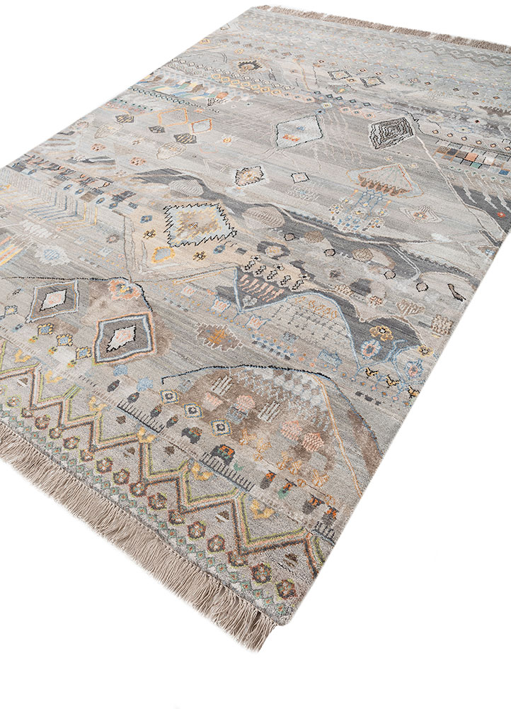 manchaha grey and black wool and bamboo silk hand knotted Rug - FloorShot