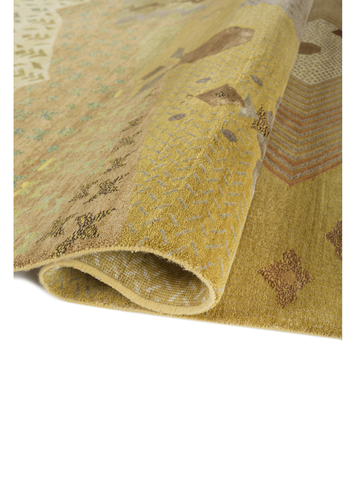 manchaha gold wool and bamboo silk hand knotted Rug - FloorShot