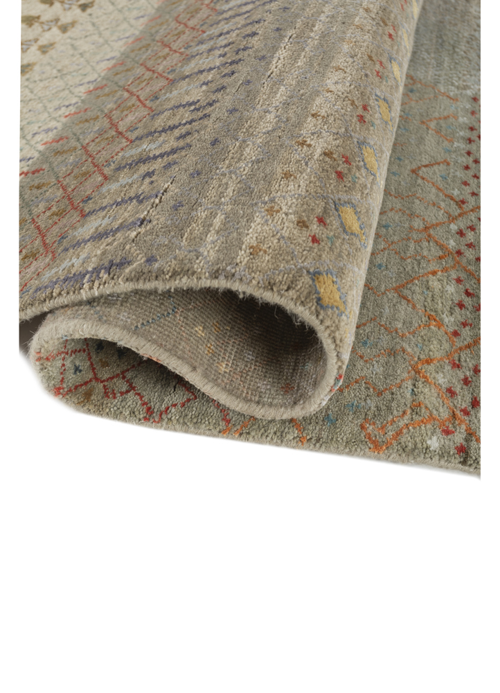manchaha grey and black wool and bamboo silk hand knotted Rug - FloorShot