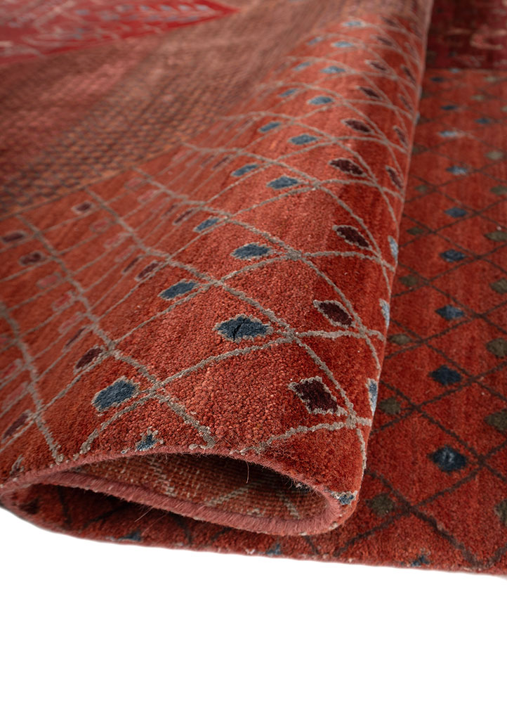 manchaha red and orange wool and bamboo silk hand knotted Rug - FloorShot
