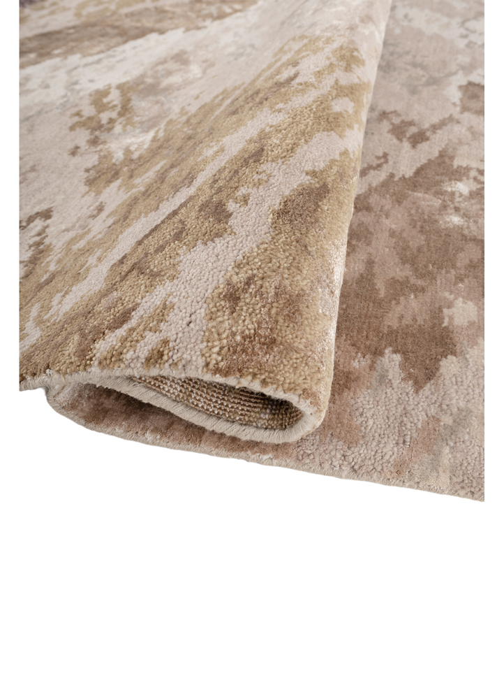 manchaha pink and purple wool and bamboo silk hand knotted Rug - FloorShot