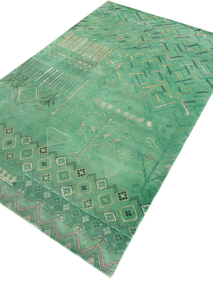 manchaha green wool and bamboo silk hand knotted Rug - FloorShot