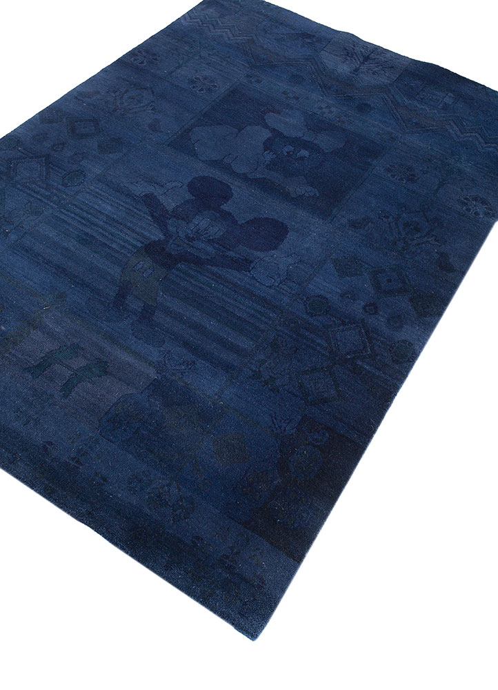 manchaha blue wool and bamboo silk hand knotted Rug - FloorShot