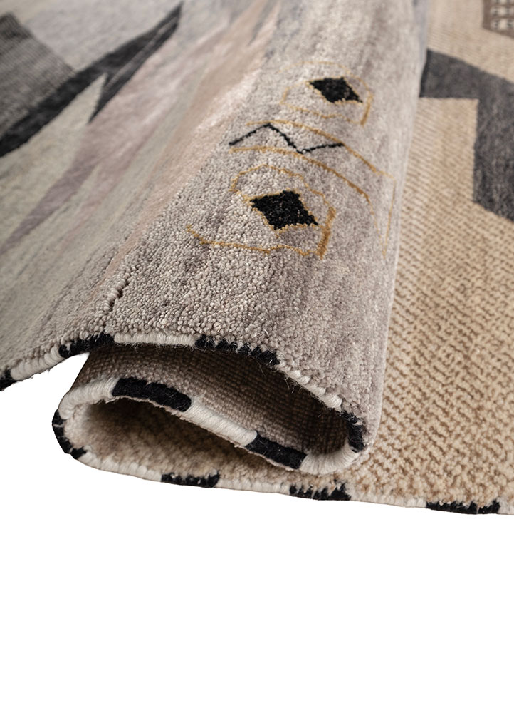 freedom manchaha grey and black wool and bamboo silk hand knotted Rug - FloorShot