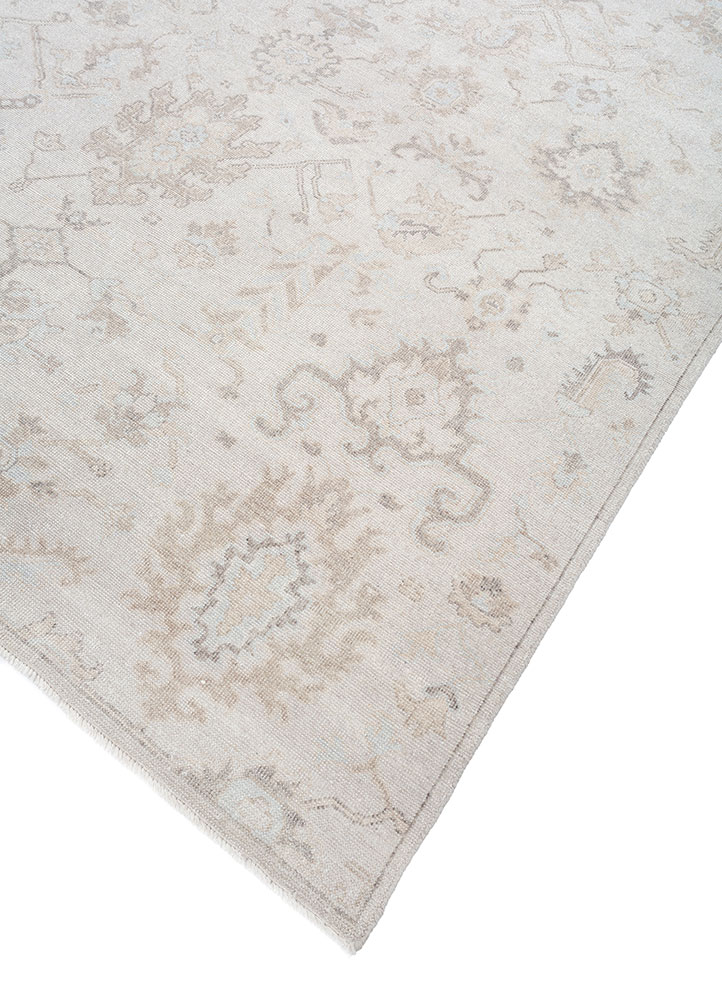 erbe grey and black wool hand knotted Rug - FloorShot