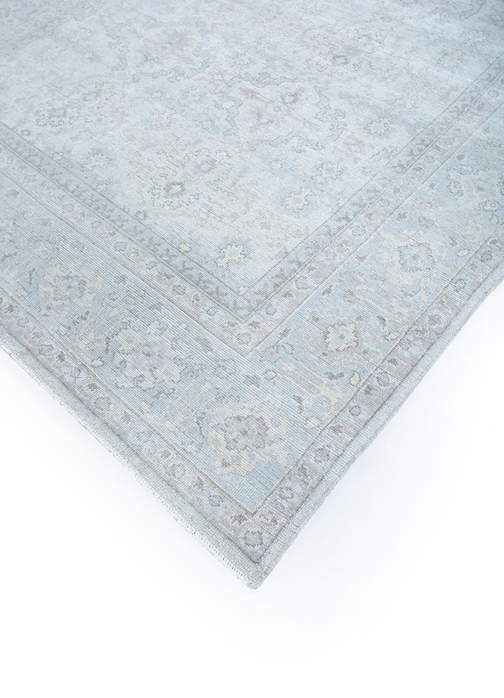 erbe grey and black wool hand knotted Rug - FloorShot