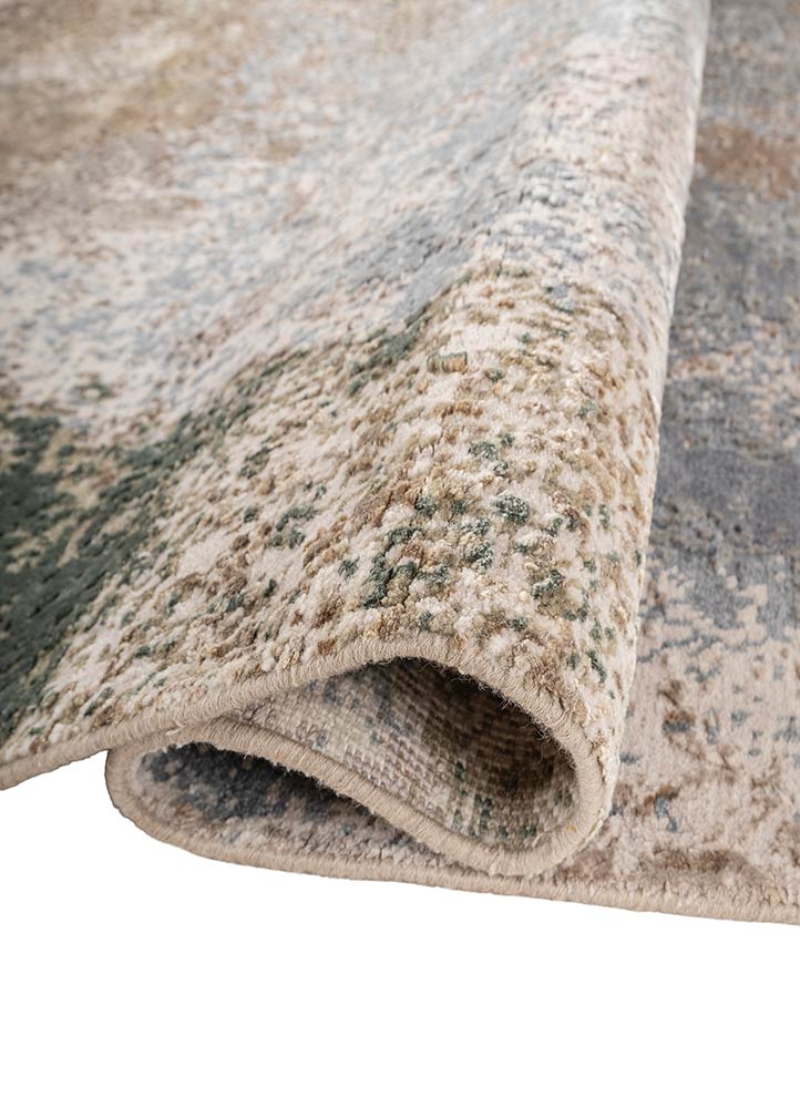 uvenuti ivory wool and bamboo silk hand knotted Rug - FloorShot