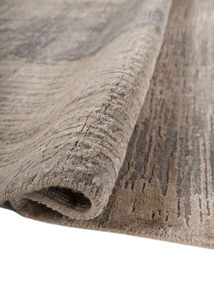 uvenuti grey and black wool and bamboo silk hand knotted Rug - FloorShot